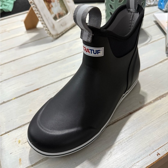 Xtratuf Shoes - XTRATUF Women's Black Winter & Rain Boots